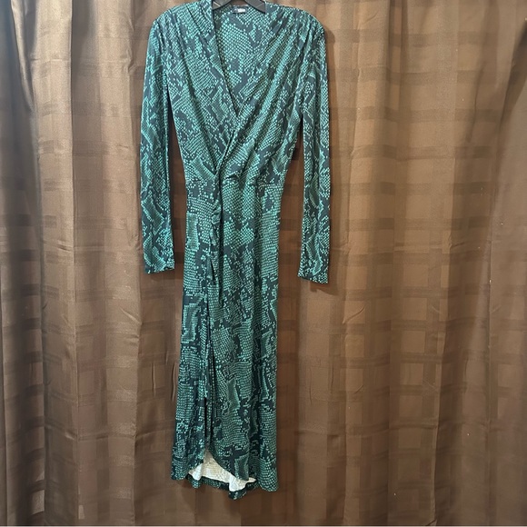 Atlein Green Snake Print Dress reg $875 - Picture 3 of 6